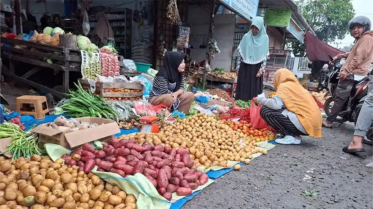 Hari Pertama Meugang di Bener Meriah, Harga Bumbu Dapur Stabil; Tomat Naik Jadi Rp 15 Ribu per Kg