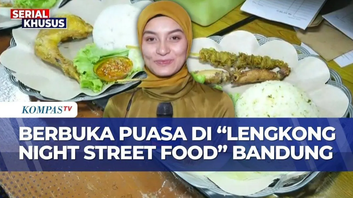 Hari Pertama Ramadan, Warga Bandung Ramai Berbuka Puasa di Lengkong Night Street Food