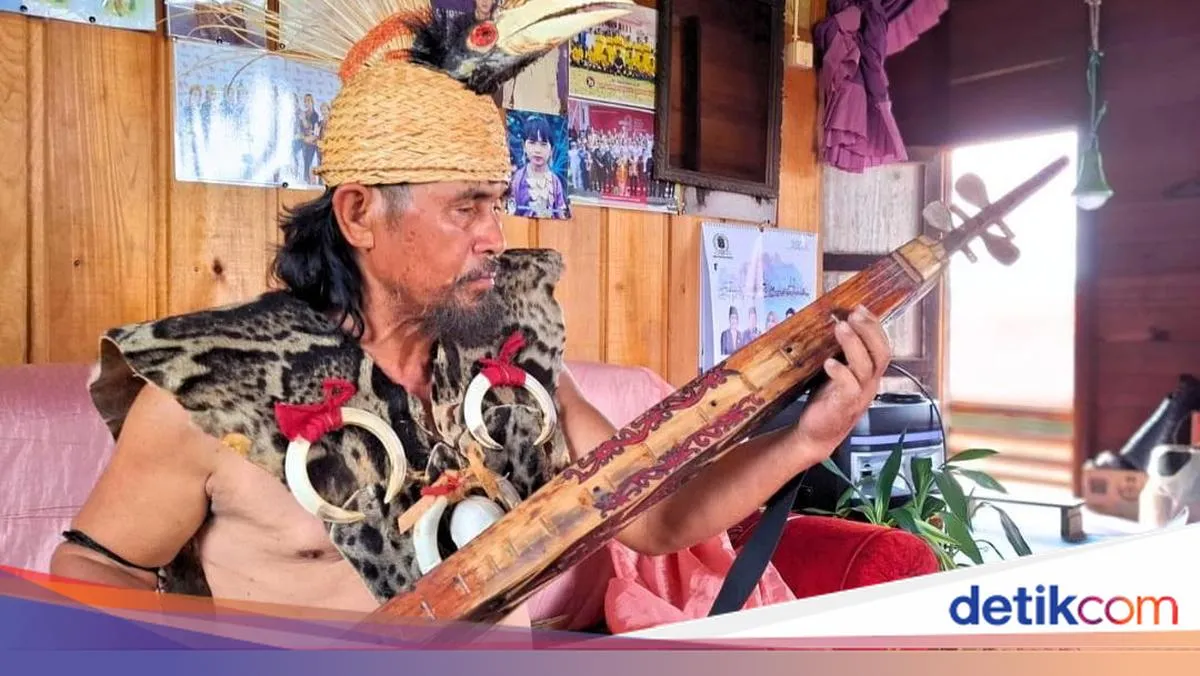 Tapi, Alat Musik Tiga Senar Khas Dayak Lundayeh yang Dilestarikan Dawat Butal