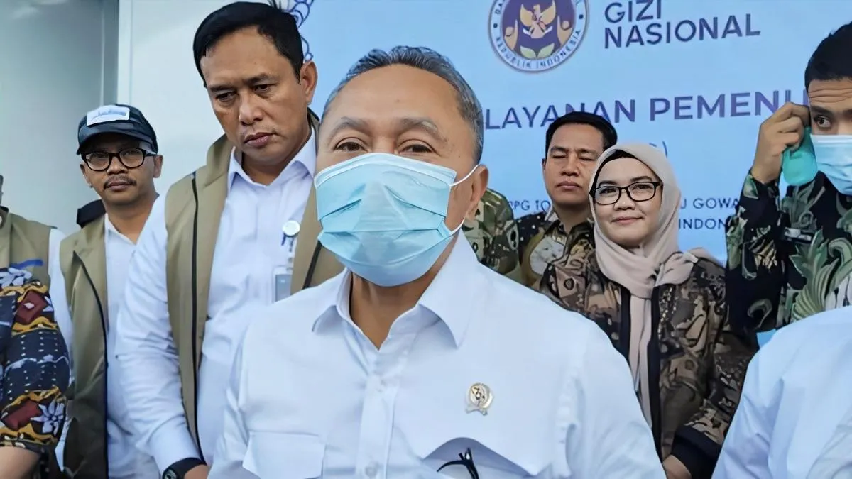 Zulkifli Hasan Soroti Menu Spaghetti di Dapur MBG Gowa, Pastikan Tetap Penuhi Gizi Anak