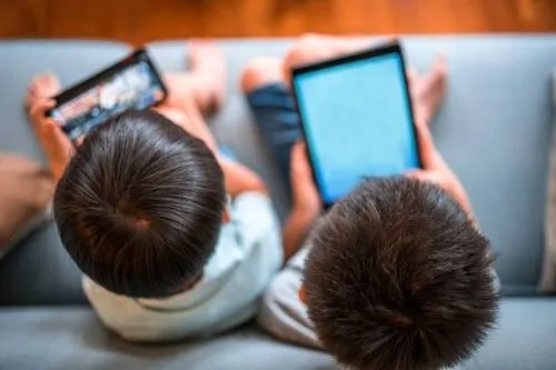 MUI Dukung Pembatasan Akses Media Sosial bagi Anak, Tekankan Perlindungan di Tengah Darurat Digital