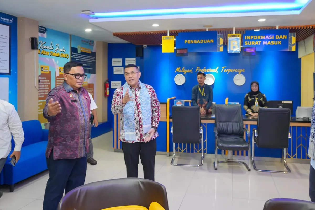 Wamen ATR/Waka BPN Ossy Dermawan Minta Kantah Kabupaten Bandung Perkuat Kerja Sama dan Inovasi Layanan