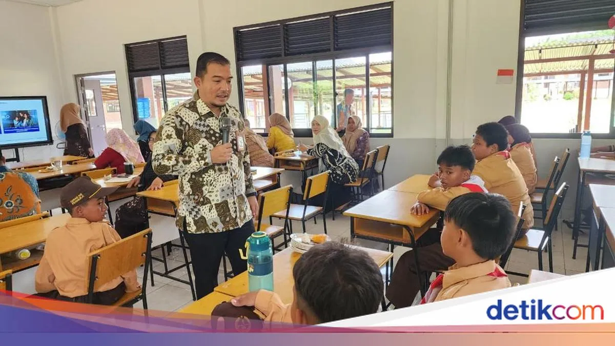Super Aplikasi Rumah Pendidikan Mulai Dimanfaatkan di SDN 020 Sepaku untuk Dukung Literasi Digital Siswa