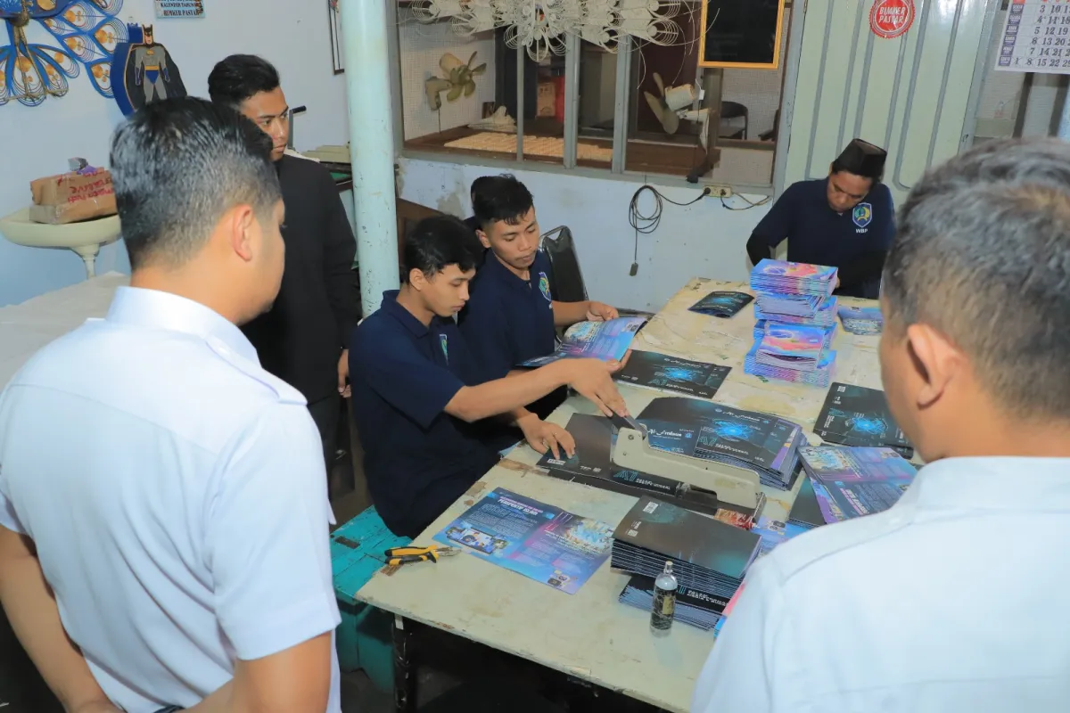 Warga Binaan Lapas Blitar Produksi Yearbook, Kalender, dan Tas Poket Bernilai Ekonomi