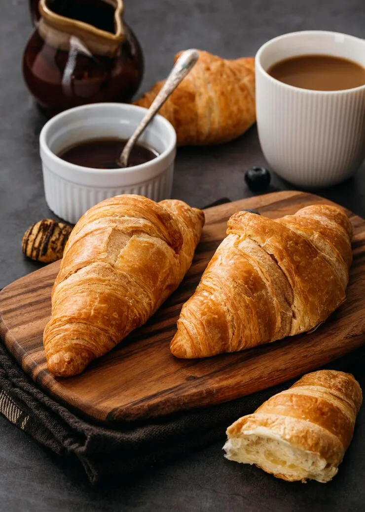 Croissant ala TikTok Kian Populer, Ini Kunci Membuat Tekstur Berlapis di Rumah