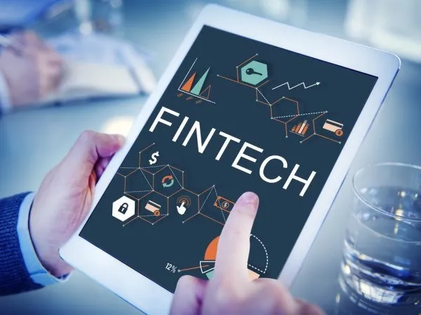 Cuaca Makin Sulit Diprediksi, Risiko Kredit Fintech Lending Berpotensi Naik