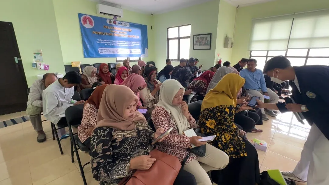 UMTAS Latih Kader Kesehatan di Tamansari, Uji Aplikasi TB-CARE untuk Dukung Kepatuhan Pengobatan TB