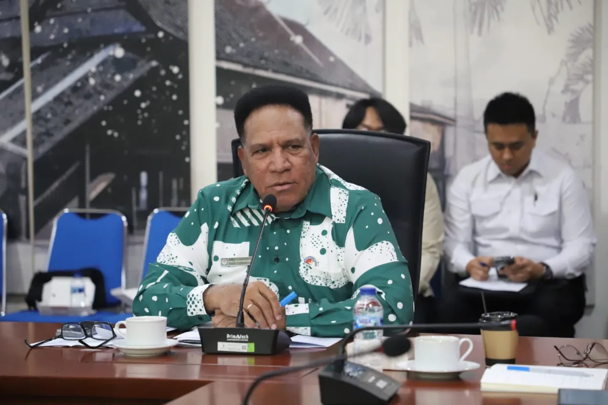Paulus Waterpauw: Kemiskinan Ekstrem Dinilai Jadi Akar Persoalan Pembangunan di Papua