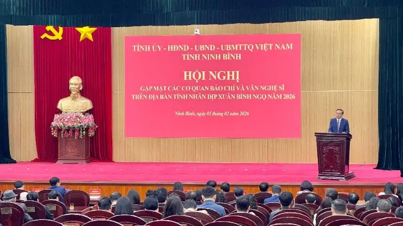 Ninh Binh Dorong Peran Pers, Sastra, dan Seni dalam Mendukung Pembangunan 2025