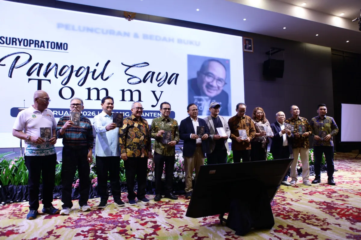 Buku “Panggil Saya Tommy” Diluncurkan Menjelang HPN 2026, Memuat Catatan Diplomasi Suryopratomo di Singapura