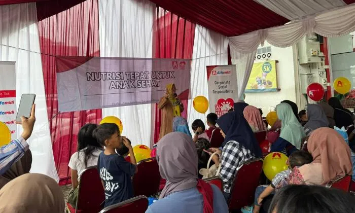 Alfamidi Gelar Edukasi Gizi untuk Keluarga Balita di Ciputat Timur
