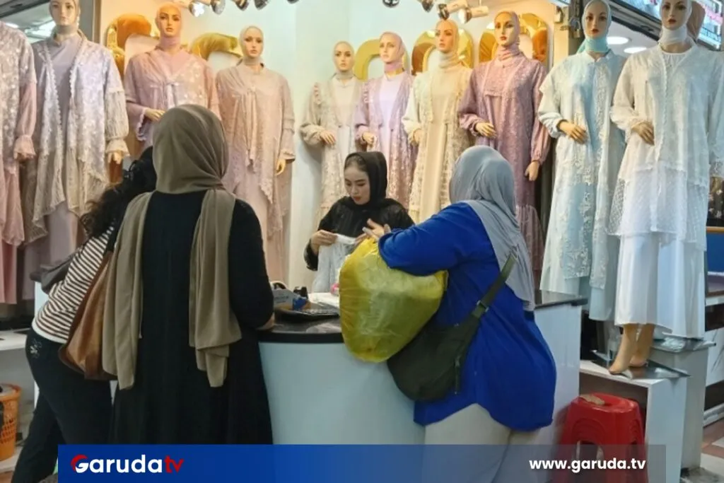 Tren Lebaran 2026: “Gamis Bini Orang” Viral di TikTok, Tarik Pembeli ke Tanah Abang