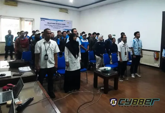 PLN UP3 Cimahi Latih Penggunaan Aplikasi FASIH untuk Pemutakhiran Data Pelanggan Bersama BPS