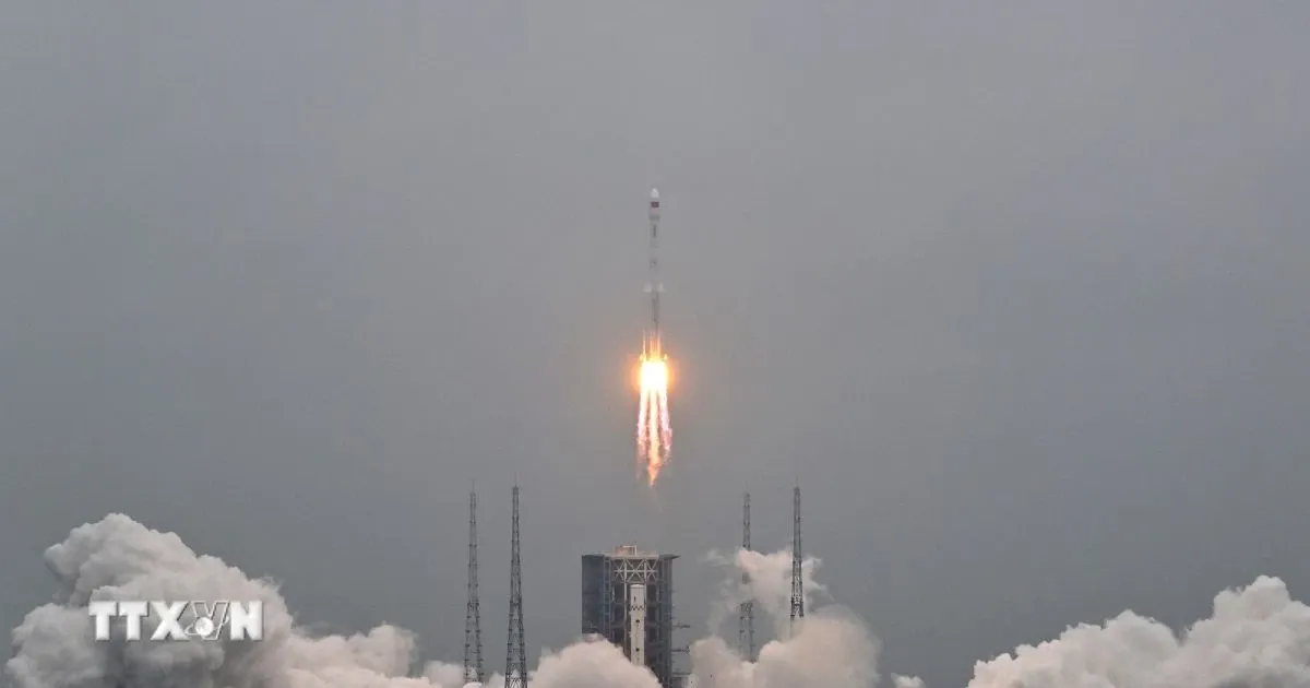 China Luncurkan Kelompok Satelit Internet ke-20 dan Dua Satelit Eksperimental