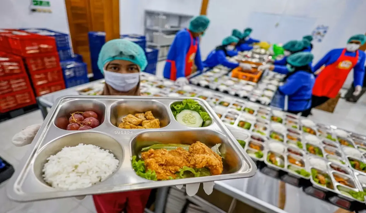 Program Makan Bergizi Gratis Prioritaskan Ibu Hamil, Menyusui, dan Balita untuk Tekan Stunting
