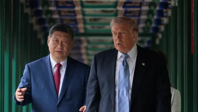 Jalan Hidup Trump dan Xi: Dua Biografi, Satu Panggung Ketegangan Dunia