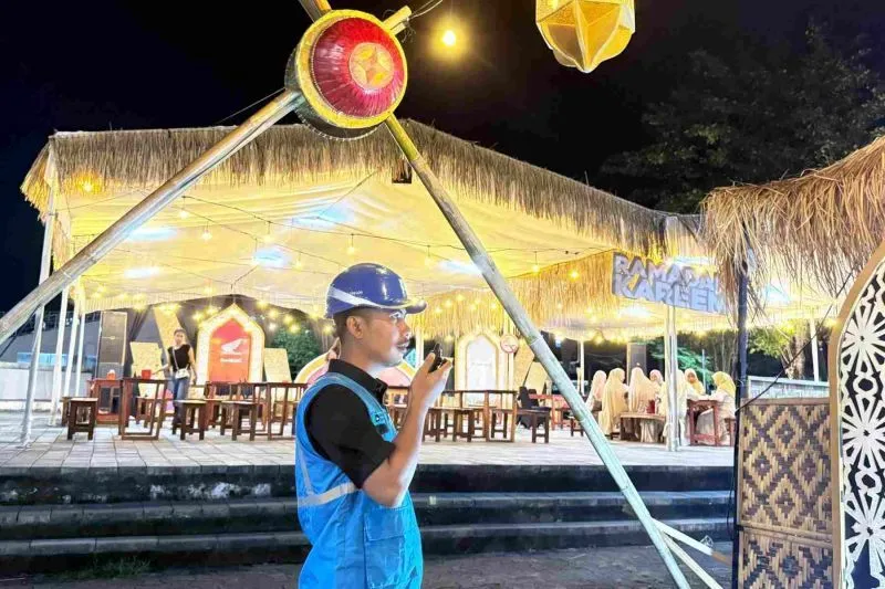PLN UIW NTB Jaga Keandalan Listrik untuk Kampoeng Kuliner Ramadhan Season 2 di Teras Udayana