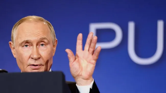 Putin Peringatkan Eropa soal Kemungkinan Perang dengan Rusia, Singgung Upaya Damai Ukraina
