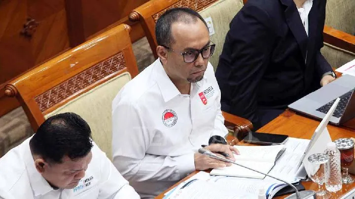 Kebijakan PPATK Blokir Sementara Rekening Dormant Menuai Kritik dan Sorotan DPR