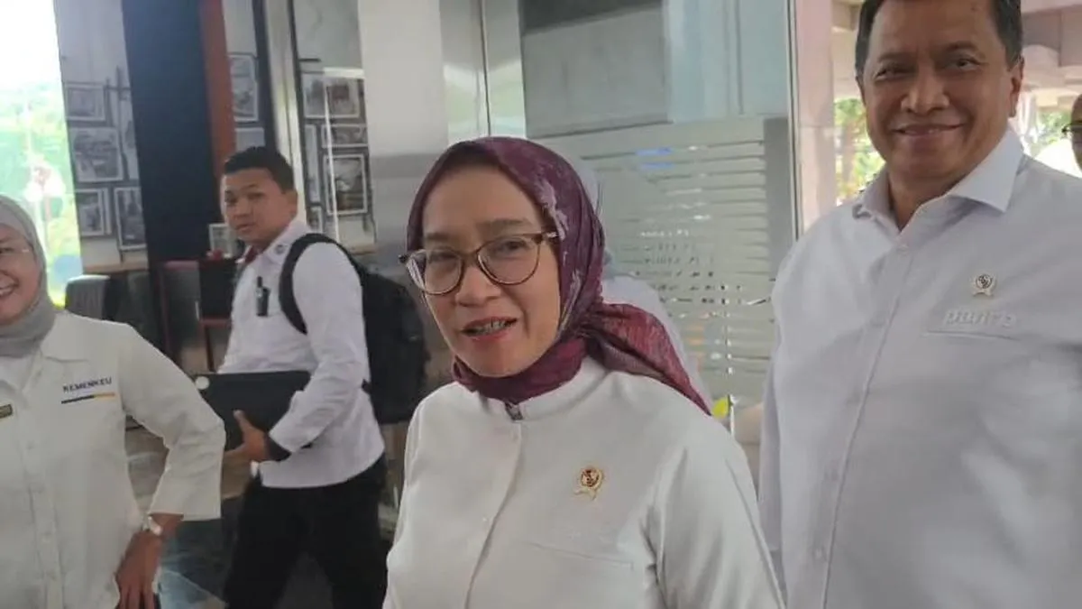 Rini Tekankan Konsistensi Nilai dan Keputusan Strategis dalam Kepemimpinan