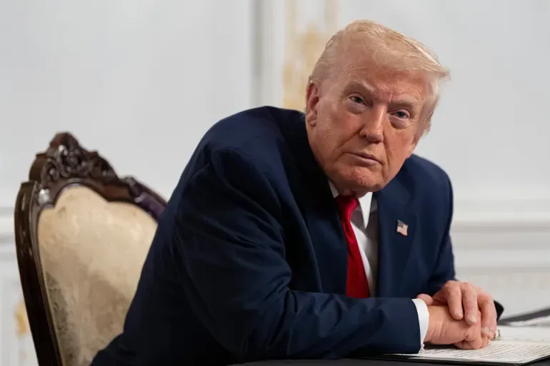 Peringatan Trump soal Armada AS ke Iran Picu Kenaikan Harga Minyak