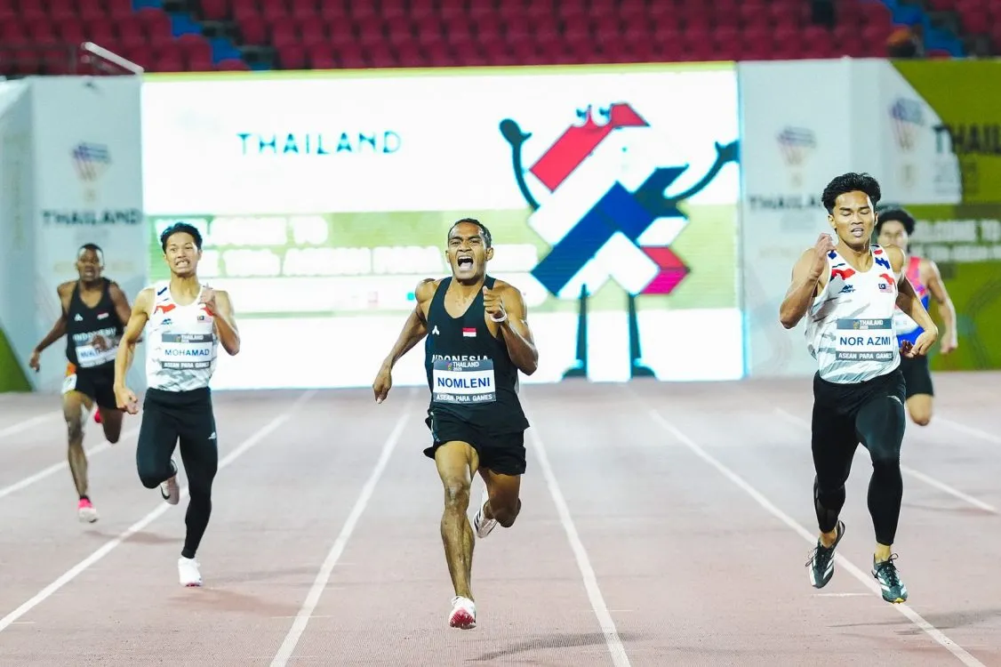 Alvin Nomleni Sabet Emas Lari 800 Meter T20 di ASEAN Para Games 2025