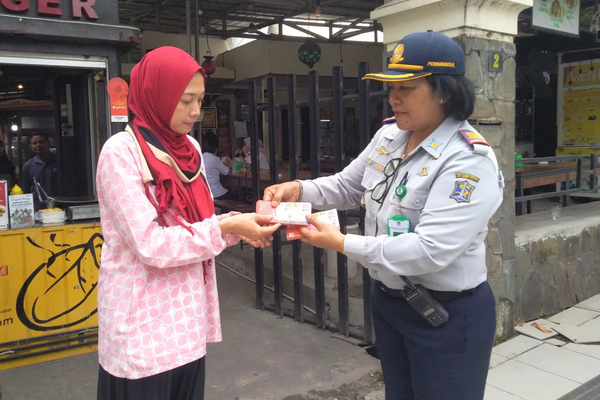 Pemkot Surabaya Siap Luncurkan Voucher Parkir Suroboyo untuk Pembayaran Digital di Parkir TJU