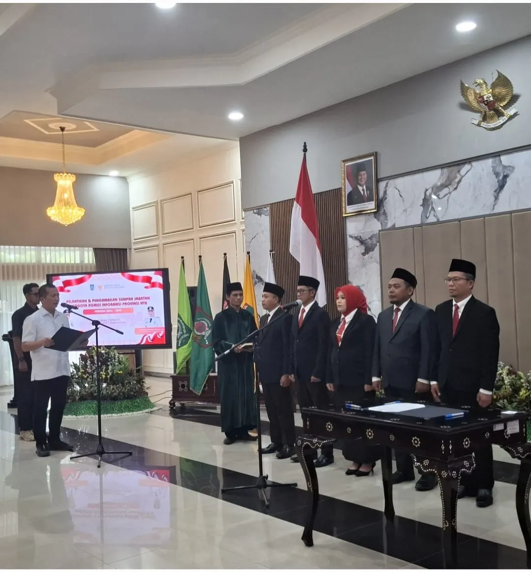 Gubernur NTB Lantik Komisioner Komisi Informasi Periode 2026–2030, Tekankan Penguatan Transparansi Publik
