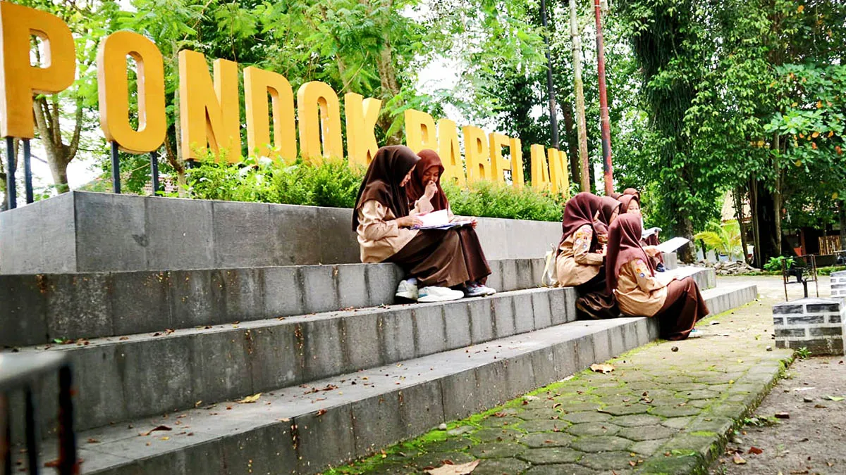 Filosofi Tata Ruang dan Arsitektur Pesantren Pabelan di Magelang