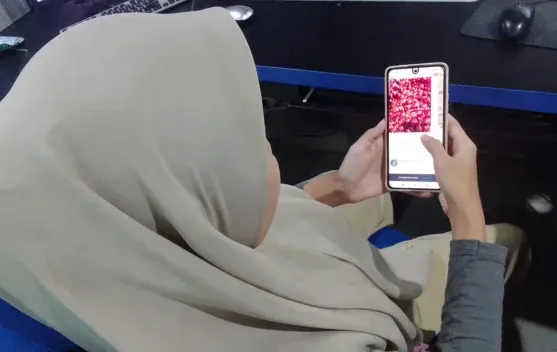 Warga Sungailiat Manfaatkan Belanja Online untuk Antisipasi Kenaikan Harga Bumbu Jelang Lebaran