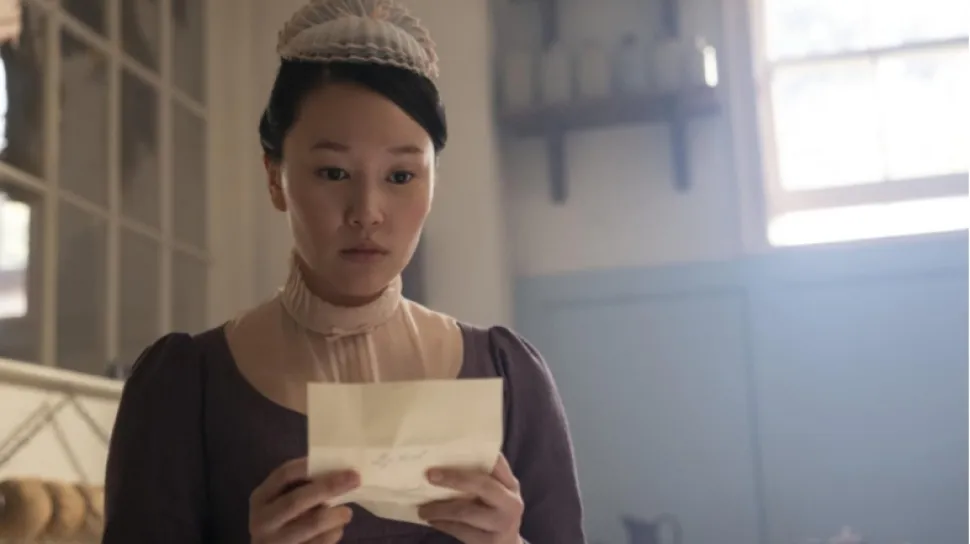 Yerin Ha Cerita Dukungan Neneknya Son Sook dan Beban Adegan Intim di Bridgerton Season 4