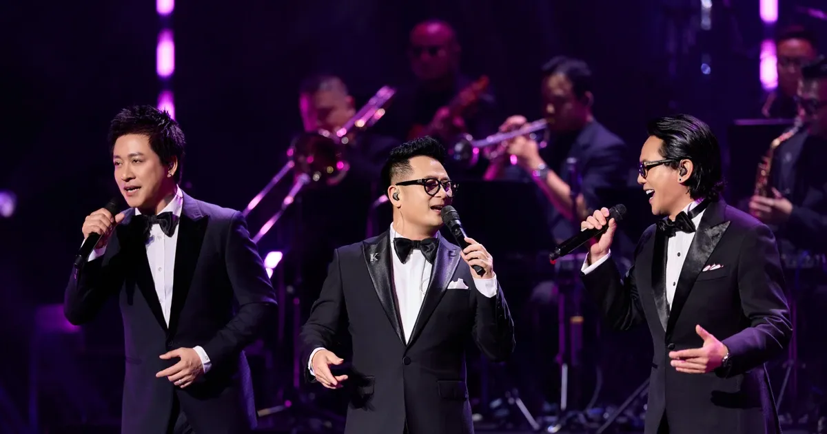 Konser “Memoir” di Hanoi, Watermelon Bangkitkan Nostalgia dan Perkenalkan Lagu Baru