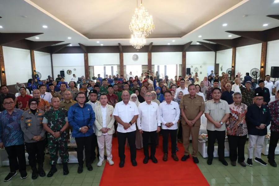 Wali Kota Bekasi Hadiri Peluncuran Program Makan Bergizi Gratis Muhammadiyah
