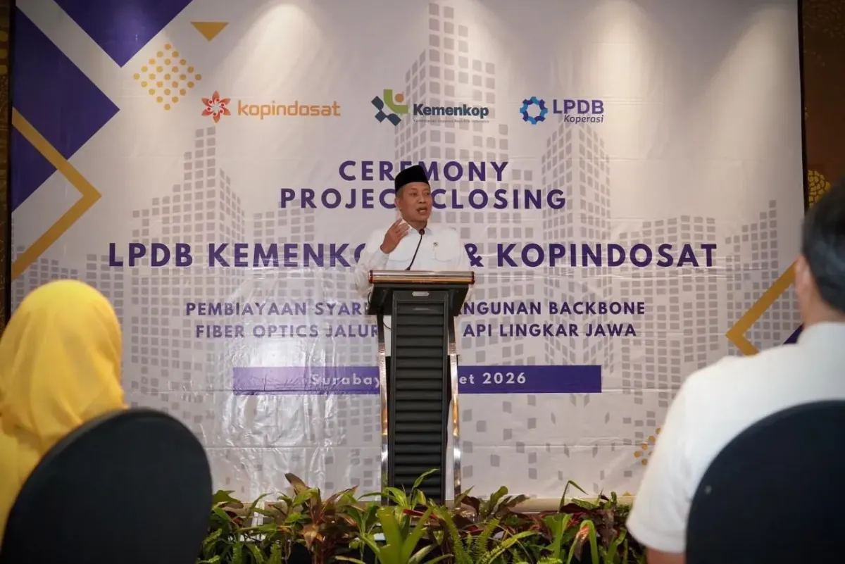 Kemenkop Dorong Proyek Backbone Fiber Optik Koperasi untuk Perluas Akses Internet Desa