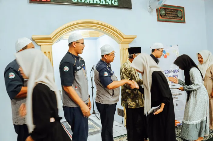 PT CJI Jombang Santuni 100 Anak Yatim di Yayasan Darul Muslimin