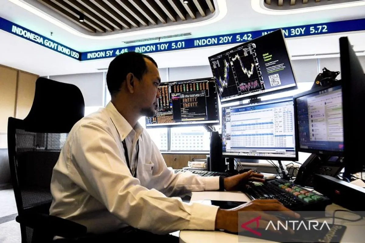 IHSG Dibuka Menguat di Tengah Ekspektasi BI Menahan Suku Bunga