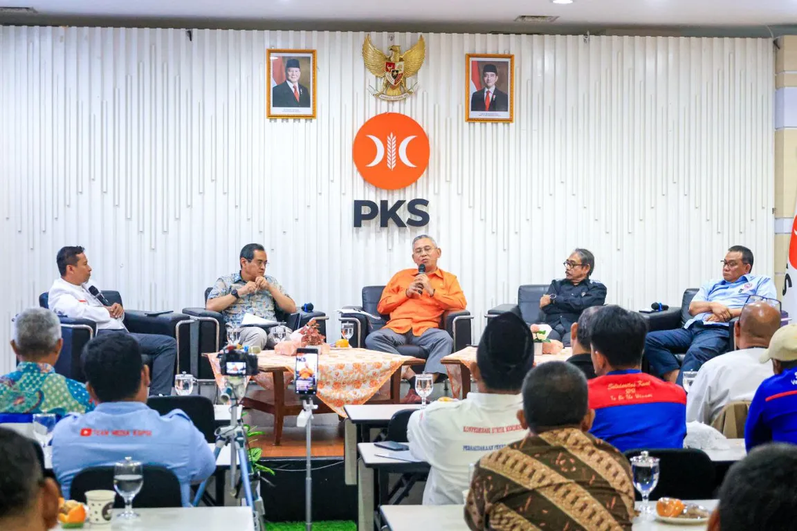 PKS Dorong Pembahasan UU Ketenagakerjaan Baru Usai Putusan MK Pisahkan Klaster dari UU Cipta Kerja