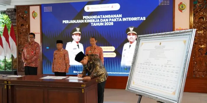 Indikator Makro Kabupaten Mojokerto 2025 Menguat, IPM dan Ekonomi Naik