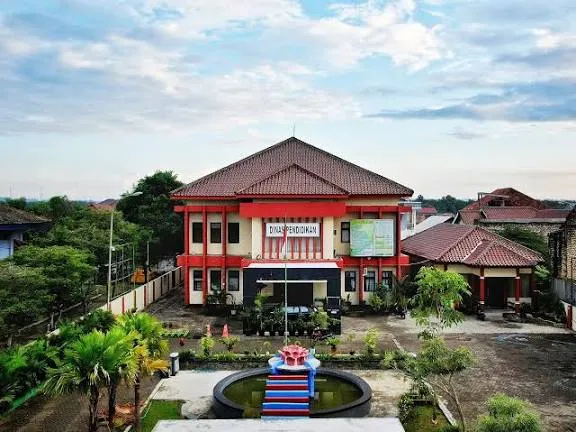 Disdik Sumenep Perkuat Literasi Keuangan Guru untuk Mendorong Kemandirian Finansial
