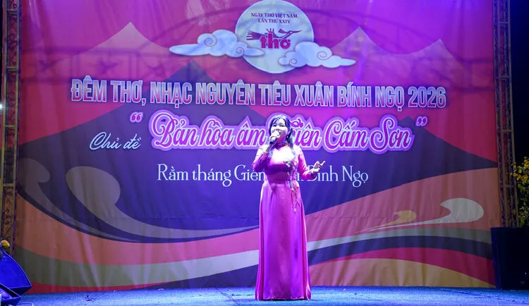 Malam Puisi dan Musik Festival Lentera 2026 Angkat Tema “Harmoni Gunung Thien Cam Son”