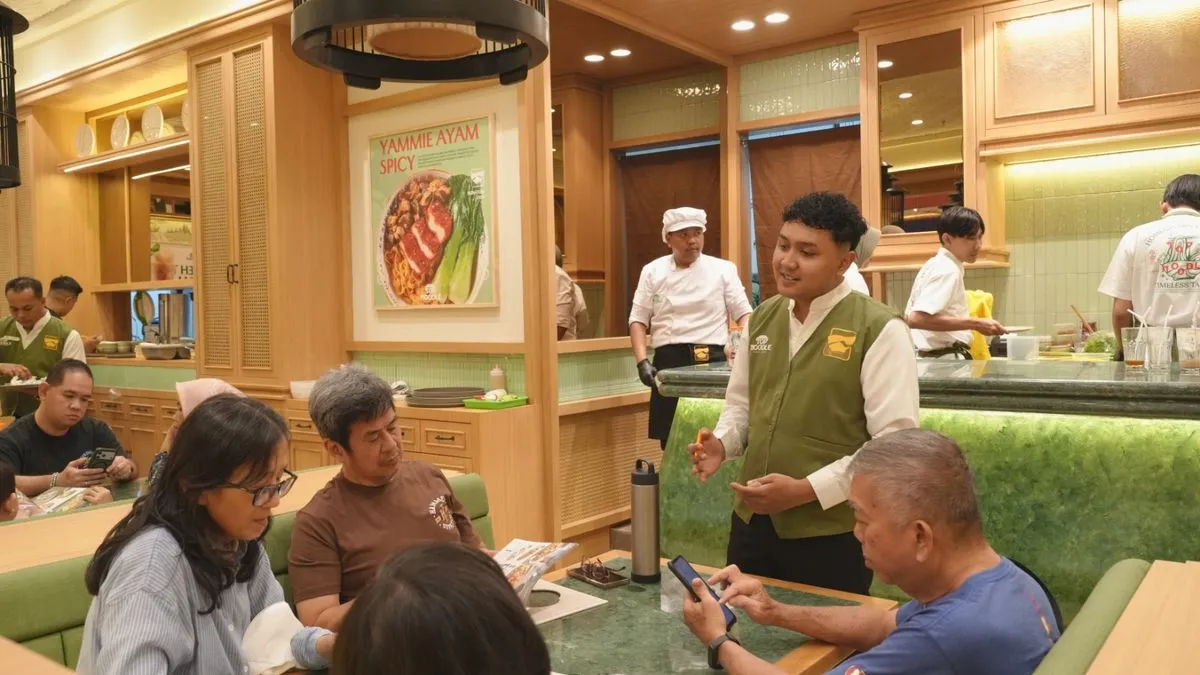 Top Noodle Buka Kembali Gerai di Tunjungan Plaza, Beralih dari Cepat Saji ke Konsep Full-Service