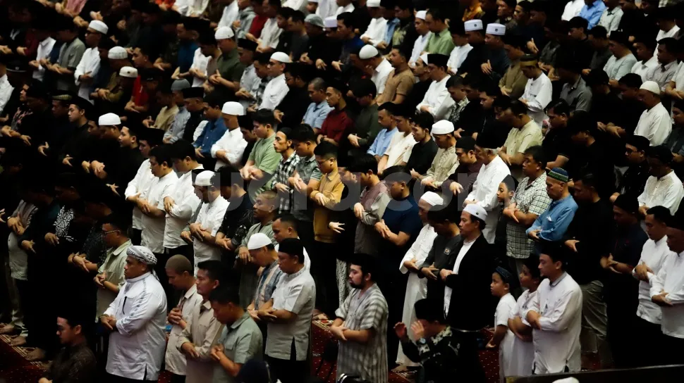 Viral “Transisi Imam Tarawih” di TikTok Memicu Perdebatan: Syiar Kreatif atau Riya?