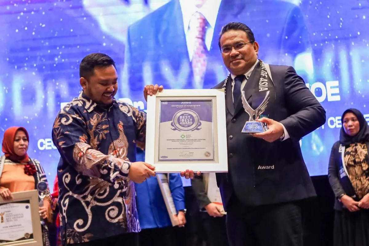 RS Normah di Kuching Raih ASEAN Healthcare Leadership Excellence Award di Jakarta
