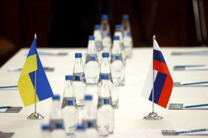 UE Sepakati Pembekuan Aset Bank Sentral Rusia Tanpa Batas Waktu, Bahas Skema Pinjaman untuk Ukraina