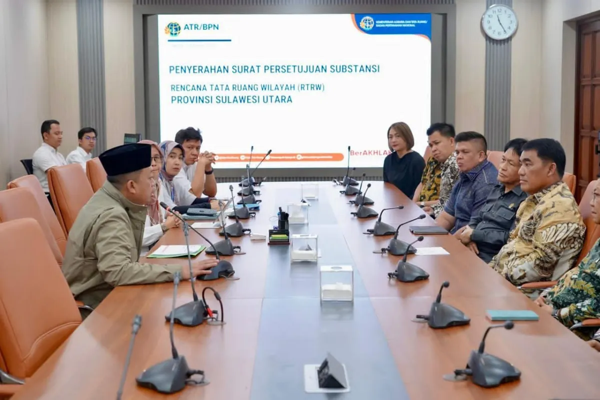 Menteri ATR/BPN Serahkan Persetujuan Substansi RTRW Sulawesi Utara 2025-2044, Tekankan Keselarasan hingga Kabupaten/Kota