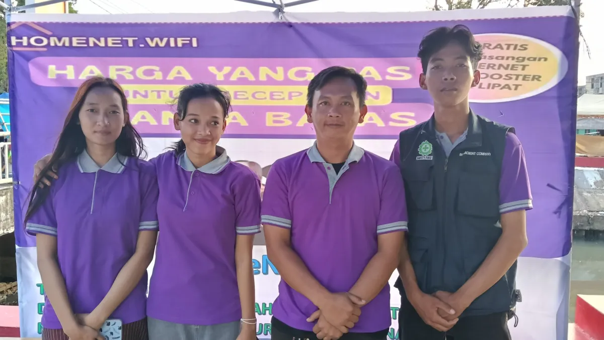 HomeNet.wifi Sosialisasikan Layanan Internet di Rusun Bukit Kecil Palembang, Sekaligus Bagikan Takjil