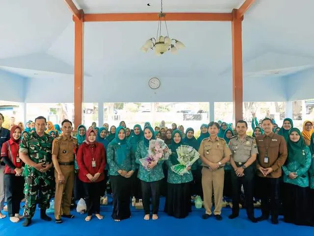 TP PKK Lumajang Dorong Literasi Keuangan untuk Perkuat Ketahanan Ekonomi Keluarga