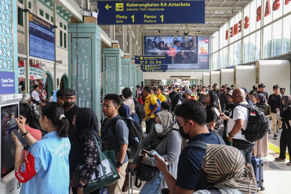 Komdigi Ajak Keluarga Kurangi Penggunaan Gawai Saat Mudik dan Libur Lebaran