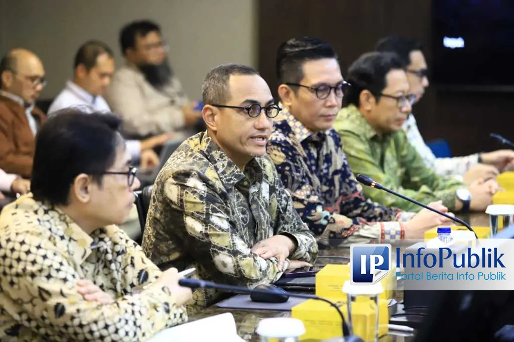OJK dan Asosiasi Emiten Bahas Reformasi Integritas Pasar Modal, Termasuk Kenaikan Free Float 15 Persen