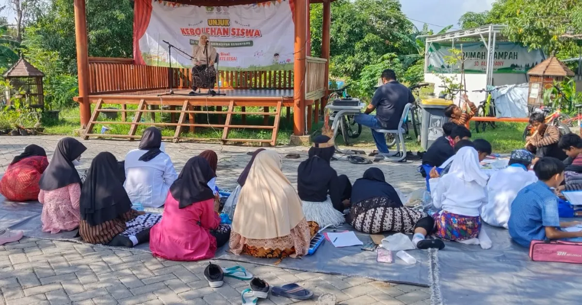 Asesmen Praktik Kelas VI SD Almadany Ditutup dengan Ujian Seni Budaya